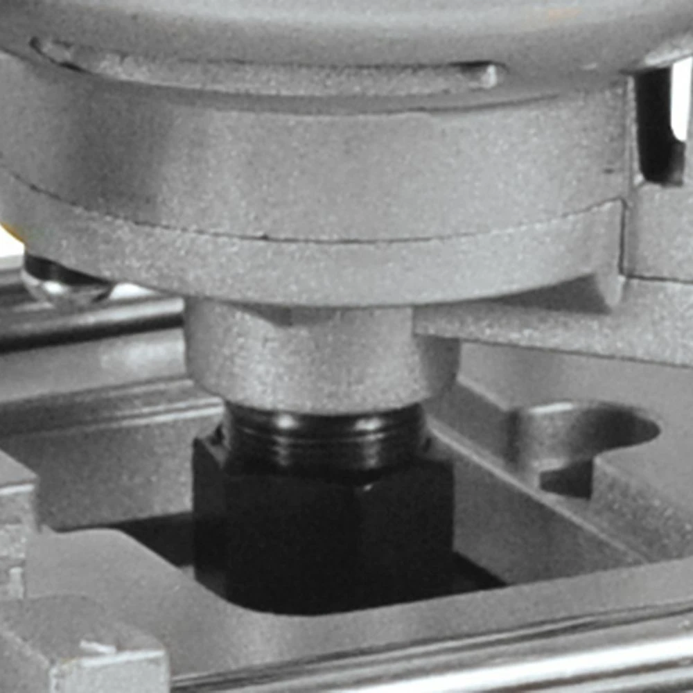 Silverline Silverstorm 2050w 1/2in Plunge Router 240v 5 Silverline Silverstorm 2050w 1/2in Plunge Router 240v - Image 5